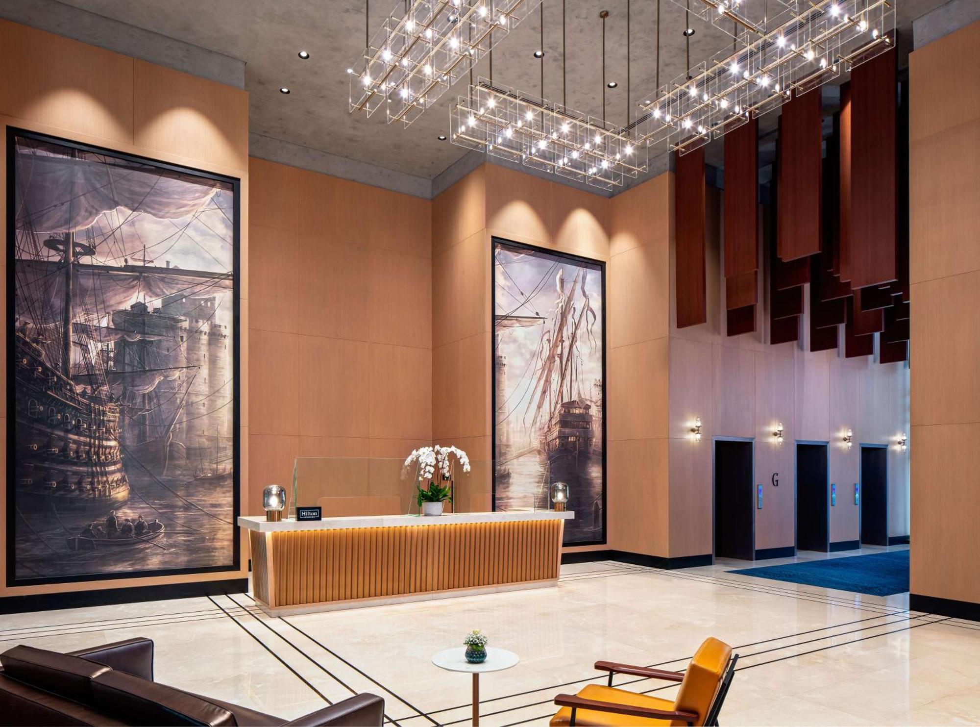 Doubletree By Hilton Dubai M Square Hotel & Residences Esterno foto